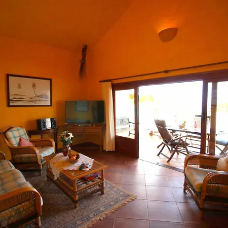Roco 1 - Grosser Pool, Sauna, Wundervoller Meerblick, Pure Entspannung Ferienhaus La Asomada (Lanzarote)