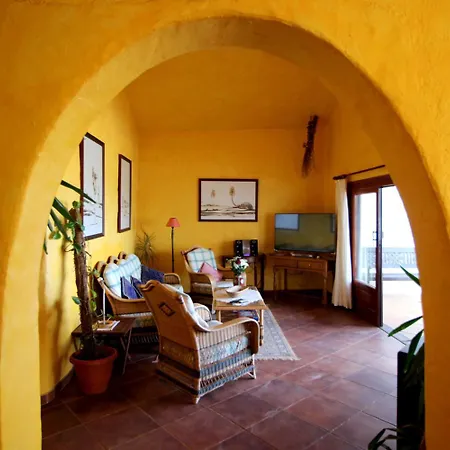 Ferienhaus Roco 1 - Grosser Pool, Sauna, Wundervoller Meerblick, Pure Entspannung *